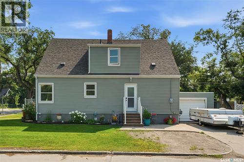 1502 Lorne Avenue, Saskatoon, SK - Outdoor