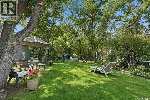 1502 Lorne Avenue, Saskatoon, SK - Outdoor