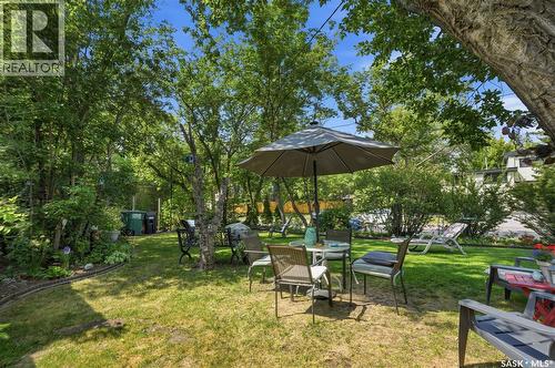 1502 Lorne Avenue, Saskatoon, SK - Outdoor With Backyard