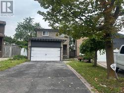 LOWER - 7 MILES COURT Richmond Hill, ON L4C 5P7