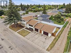 702 McKercher DRIVE  Saskatoon, SK S7H 3W7
