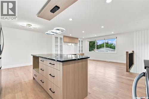 702 Mckercher Drive, Saskatoon, SK - Indoor
