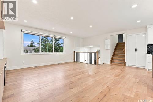 702 Mckercher Drive, Saskatoon, SK - Indoor