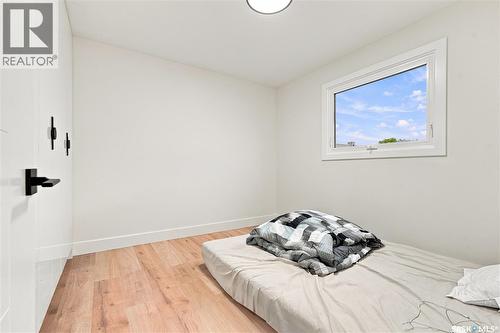 702 Mckercher Drive, Saskatoon, SK - Indoor Photo Showing Bedroom