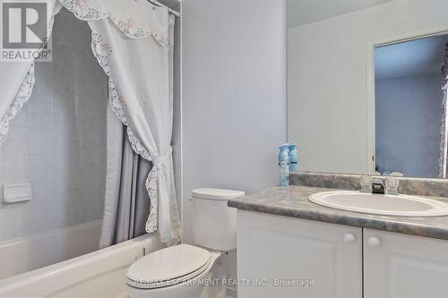 16 Whiteface Crescent, Brampton, ON - Indoor Photo Showing Bathroom
