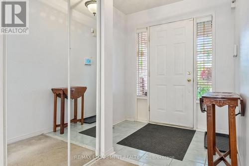 16 Whiteface Crescent, Brampton, ON - Indoor Photo Showing Other Room