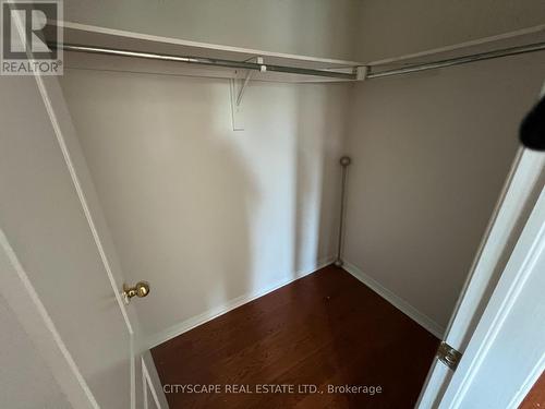 637 Dolly Bird Lane, Mississauga, ON - Indoor With Storage