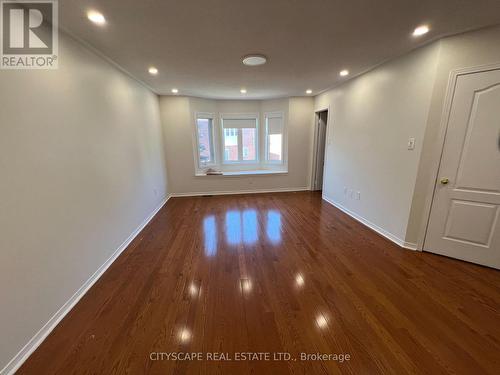 637 Dolly Bird Lane, Mississauga, ON - Indoor Photo Showing Other Room