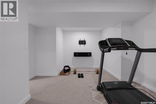 404 Underhill Road, Saskatoon, SK - Indoor Photo Showing Gym Room