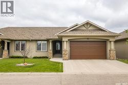 15 2805 Lakeview DRIVE Prince Albert, SK S6W 0A4