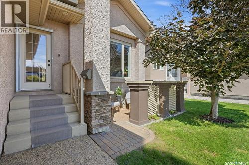 506 Antler Crescent, Warman, SK - Outdoor