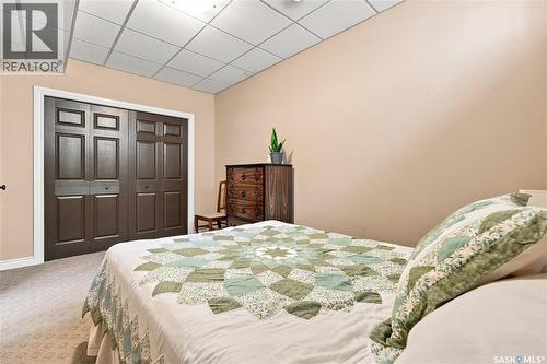 506 Antler Crescent, Warman, SK - Indoor Photo Showing Bedroom