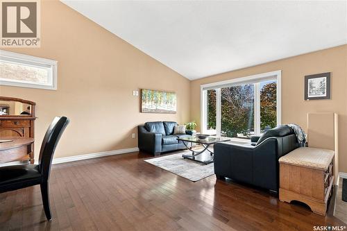 506 Antler Crescent, Warman, SK - Indoor Photo Showing Living Room