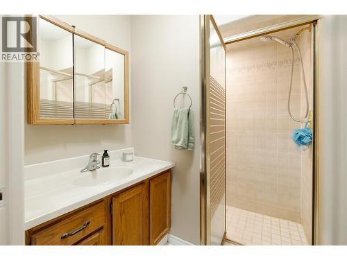 Ensuite - 2226 Golf Course Drive, West Kelowna, BC - Indoor Photo Showing Bathroom