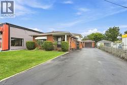 5742 STANLEY Avenue  Niagara Falls, ON L2G 3X7