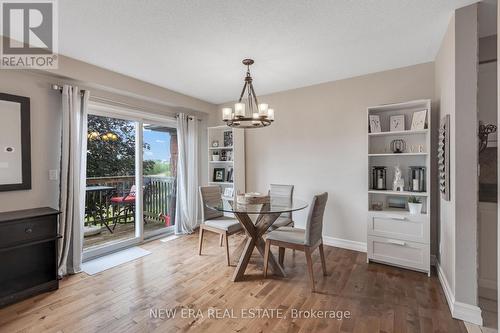44 Millcliff Circle, Aurora, ON - Indoor Photo Showing Dining Room