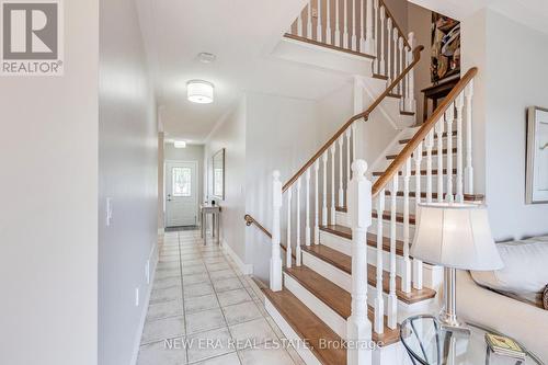 44 Millcliff Circle, Aurora, ON - Indoor Photo Showing Other Room