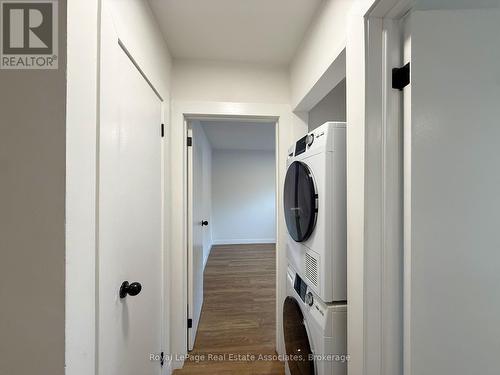 2 - 171 Huron Street, Guelph, ON - Indoor Photo Showing Laundry Room