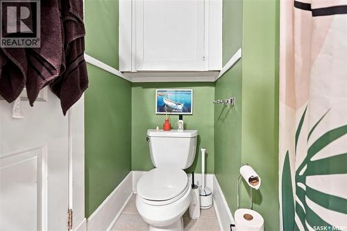 179 Angus Crescent, Regina, SK - Indoor Photo Showing Bathroom