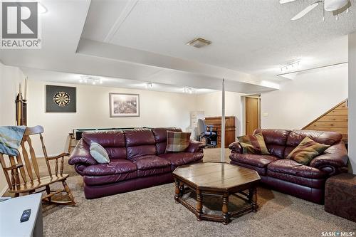 60 Krivel Crescent, Regina, SK - Indoor Photo Showing Living Room