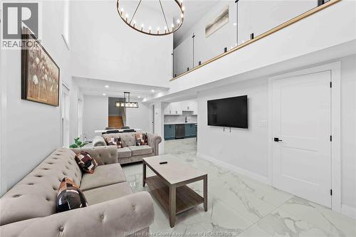 1019 Glidden, Windsor, ON - Indoor