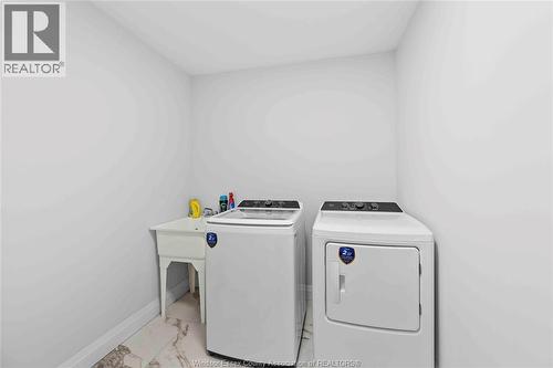 1019 Glidden, Windsor, ON - Indoor Photo Showing Laundry Room