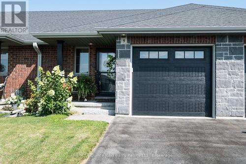 9 MCINTOSH CRESCENT  Quinte West (Murray Ward), ON K8V 0G1