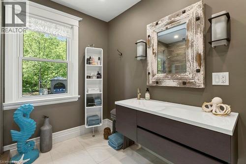 99 Hillcrest Avenue, Hamilton, ON - Indoor