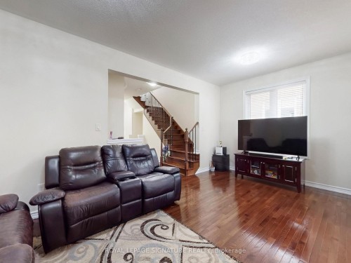 30 Walbrook Road , Brampton, ON L6X 4N4 5