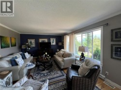 Livingroom . - 