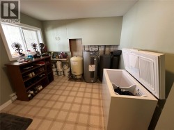 Utility Plus Room . - 