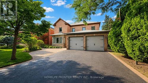 20 BRIDEWELL CRESCENT  Richmond Hill, ON L4C 9C4
