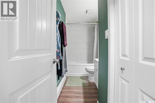 329 1St Avenue E, Mortlach, SK - Indoor Photo Showing Bathroom