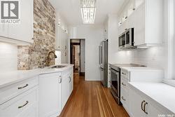 1706 15th AVENUE  Regina, SK S4P 0Z7