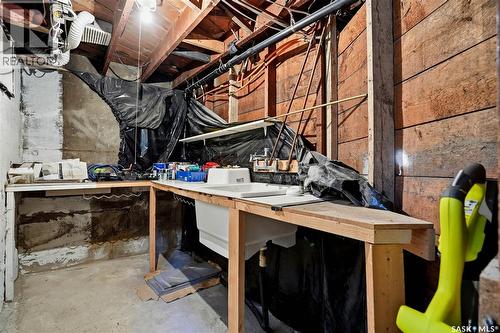 1706 15Th Avenue, Regina, SK - Indoor