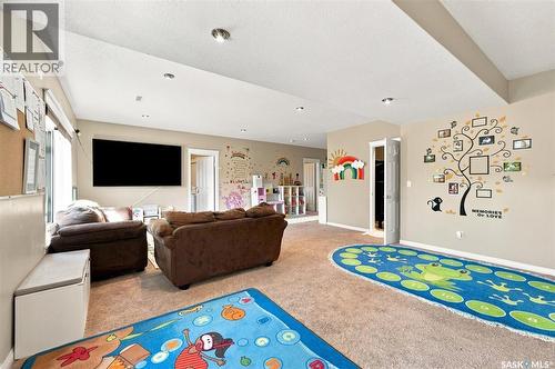 715 Bellmont Court, Saskatoon, SK - Indoor Photo Showing Other Room