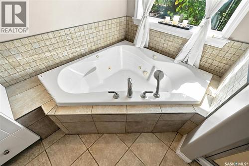 715 Bellmont Court, Saskatoon, SK -  Photo Showing Bathroom