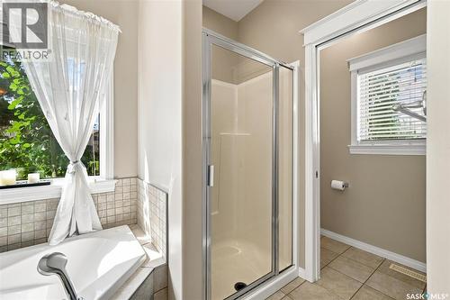 715 Bellmont Court, Saskatoon, SK - Indoor Photo Showing Bathroom