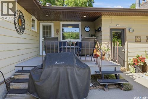29 Everett Crescent, Regina, SK - Outdoor With Exterior