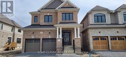 19 CONNELL DRIVE Georgina, ON L4P 3E9