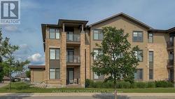 104 - 310 JATOBA PRIVATE Ottawa, ON K2V 0E7
