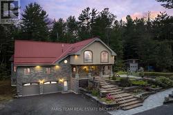 636 HARBOUR STREET Innisfil, ON L0L 1K0