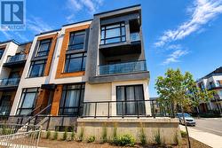 1103 - 12 DAVID EYER ROAD Richmond Hill, ON L4S 0N3