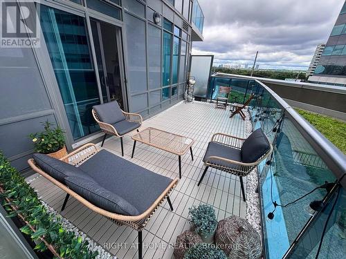 306 - 7171 Yonge Street, Markham, ON - Outdoor With Exterior