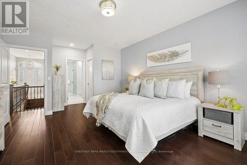 30 Duncan Court, Centre Wellington, ON - Indoor Photo Showing Bedroom