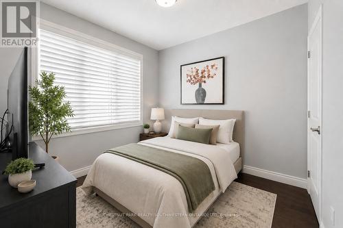 30 Duncan Court, Centre Wellington, ON - Indoor Photo Showing Bedroom