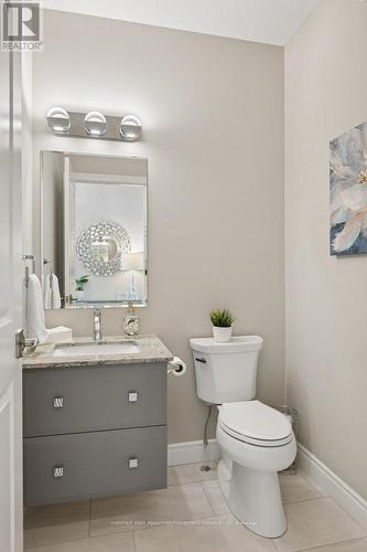 30 Duncan Court, Centre Wellington, ON - Indoor Photo Showing Bathroom