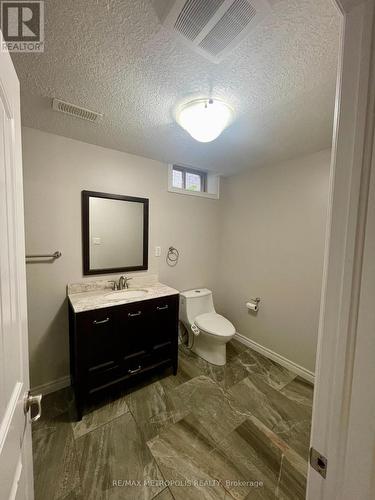 2 Doon Creek Street, Kitchener, ON - Indoor