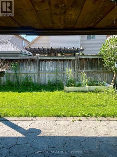 2 Doon Creek Street, Kitchener, ON - Outdoor