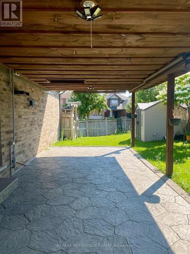 2 Doon Creek Street, Kitchener, ON - Outdoor
